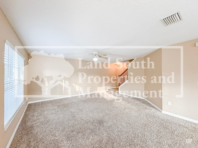 Photo - 5432 River Rock Rd