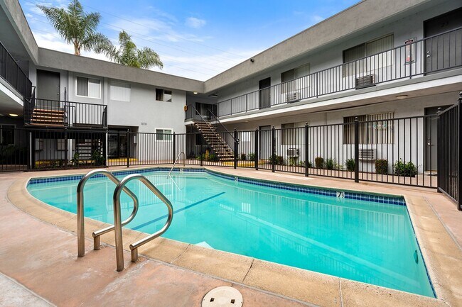 Downey Court Apartments