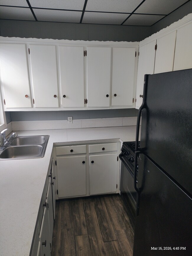 Photo - 463 Linden St Unidad 2 fl