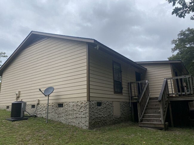 Building Photo - 921 Odom Dr Rental