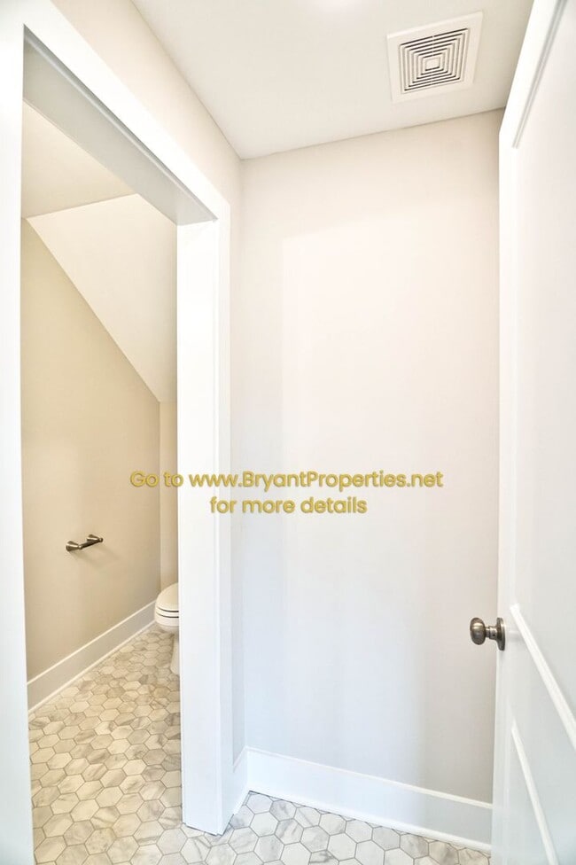 Photo - 615 Vrabel Rd