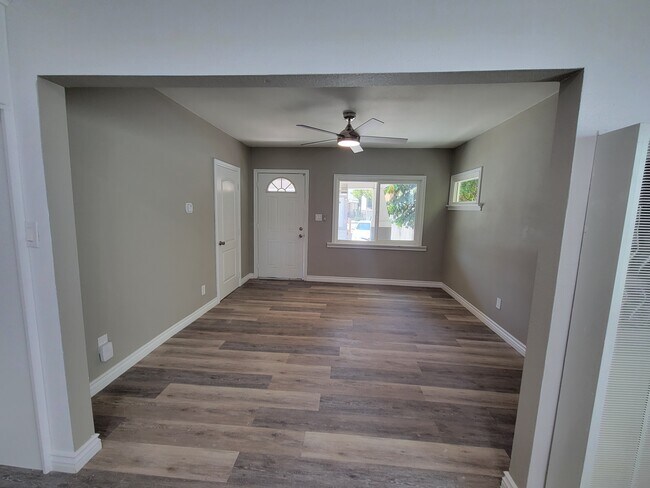 Photo - 3069 Harrington Ave Unit 3069