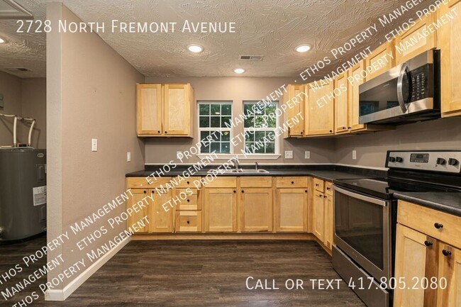 Photo - 2728 N Fremont Ave