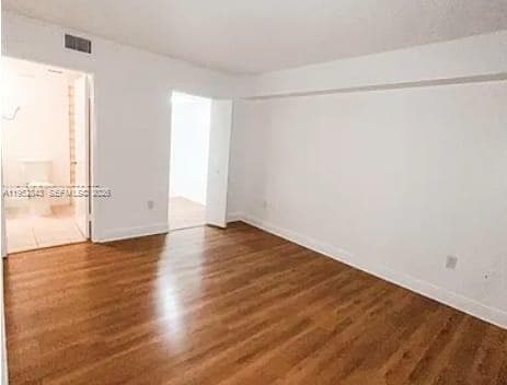 Building Photo - 2055 SW 122nd Ave Unit 201