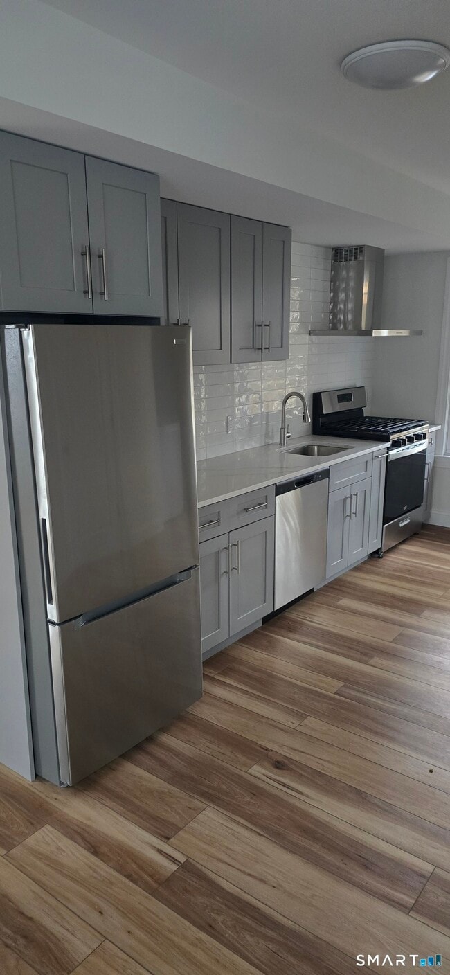 Photo - 530 Jane St Unidad 2B