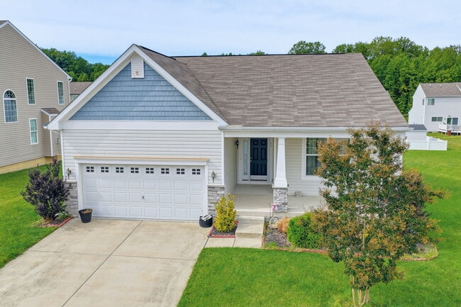 69 Boone Ct