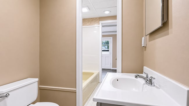 Photo - 1511 E Harry Ave