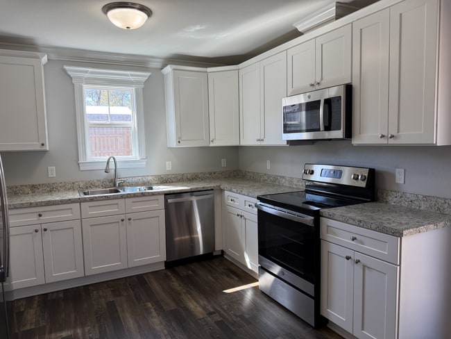 Photo - 120 Lance Ln