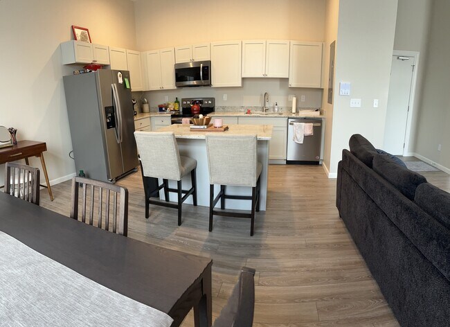 Photo - 102 S 2nd St Unidad D