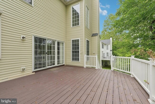 Photo - 51 Knickerbocker Ln