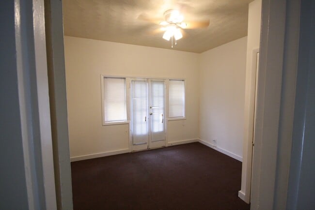 Photo - 4217 S Grand Blvd Unit 2F