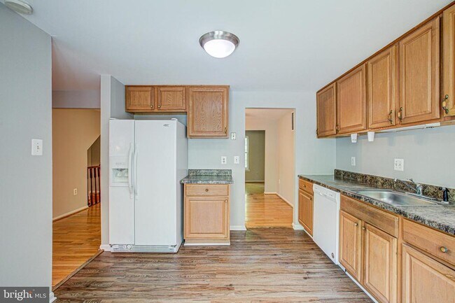 Photo - 10103 Wood Green Way Townhome