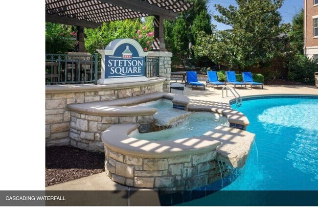 Photo - 242 Stetson St