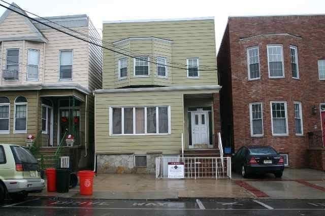 Building Photo - 1903 Palisade Ave