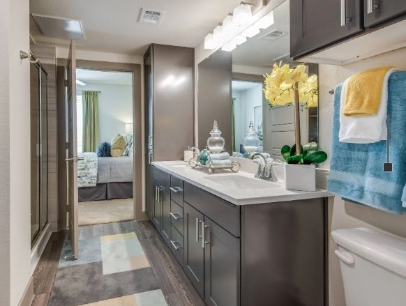 Building Photo - 300 Enclave Dr Rental