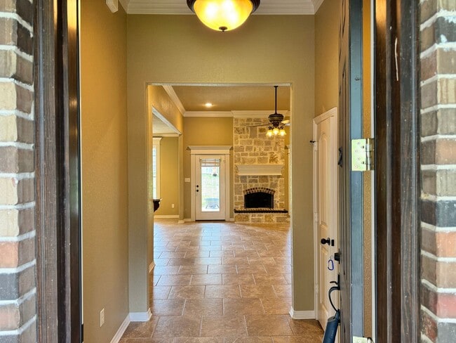 Photo - 11865 Poydras