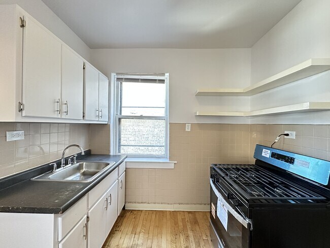 Photo - 7147 S Constance Ave Unit E3