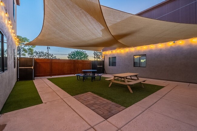 Photo - 50 N Mountain Ave