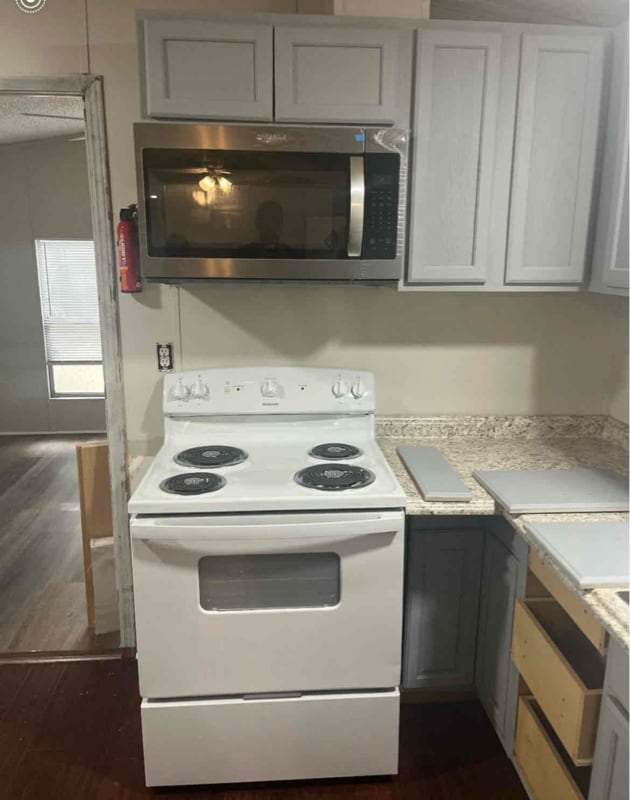 Photo - 1820 Ichetucknee Rd SE