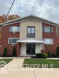 Building Photo - 117 W 3rd Ave Unit 5