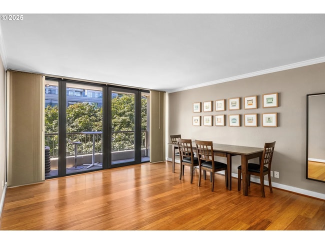 Photo - 255 SW Harrison St Unit 4C