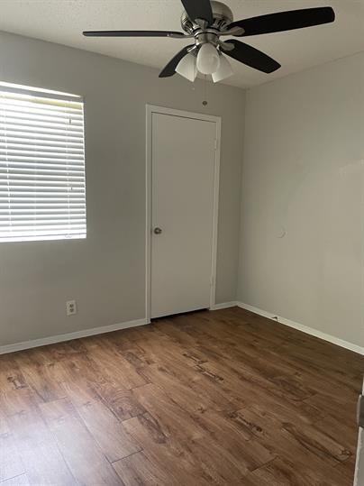 Photo - 9806 Roxanna Dr Casa Adosada