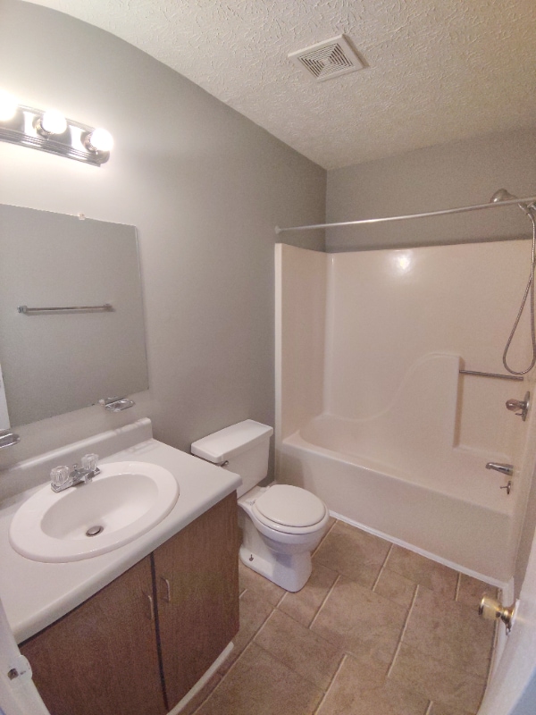 Photo - 27 Duiguid Dr