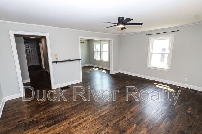 Photo - 406 Fleming St