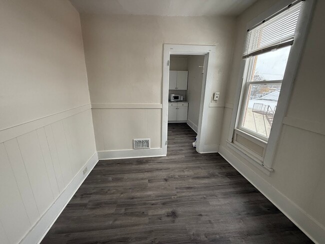 Photo - 313 N Michigan Ave Unit 313 N. Michigan Ave- Apt #2