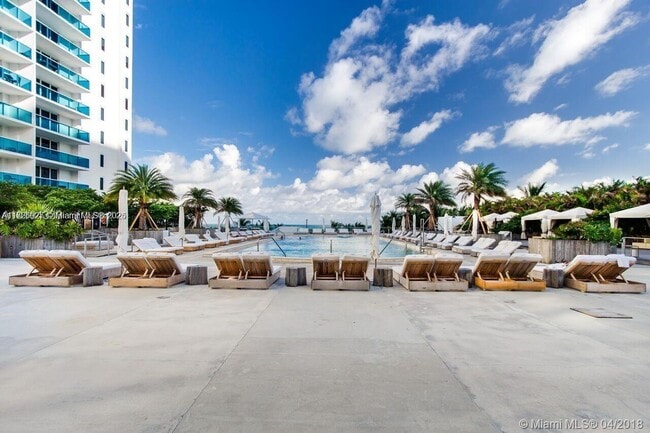 Photo - 2301 COLLINS Ave