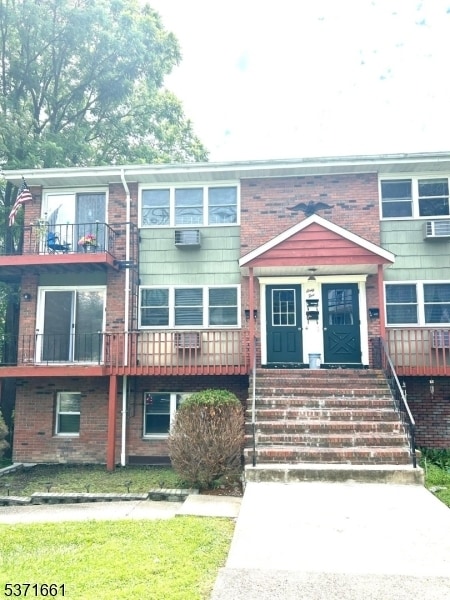 Building Photo - 65 Newton Ave Unit 1-1 Rental