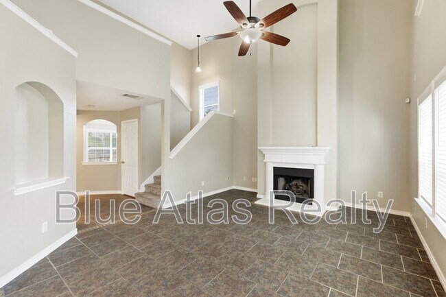 Photo - 601 Steerman Ct