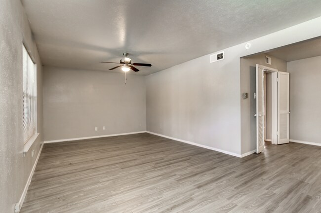 A1 - Living Room