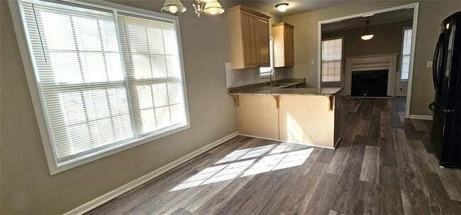 Photo - 3350 Steeple Way