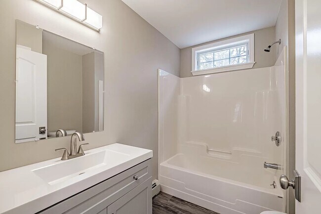 14 Hemlock Dr