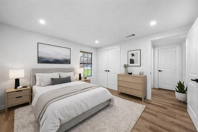 Photo - 305 E Kirby Ave