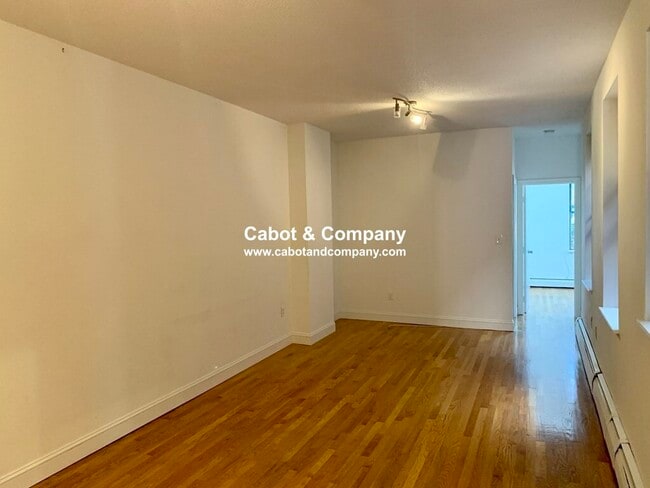 Photo - 213 E Berkeley St Unit PH