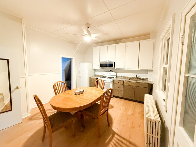 Comer en la cocina - 5 Lincoln Ave Unidad Floor 1