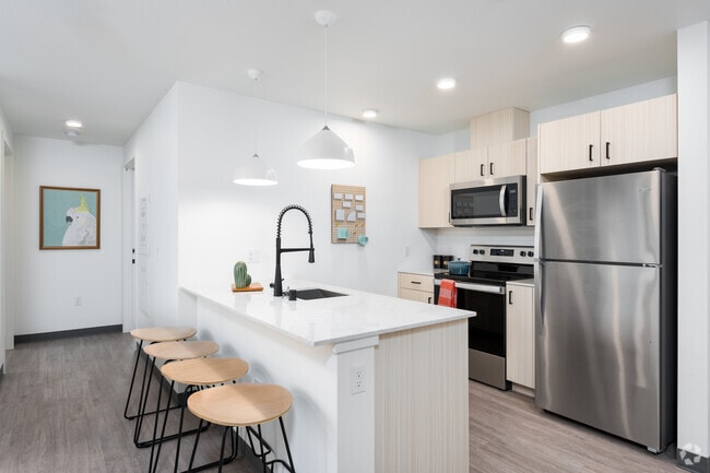 4HAB, 4BA