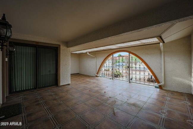 Photo - 13135 W Castlebar Dr