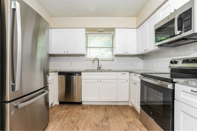 Photo - 6406 Big Springs Dr