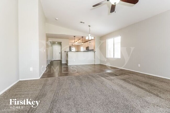 Photo - 18652 W Fulton St