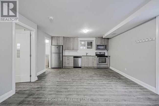 Photo - 814 Glencairn Ave