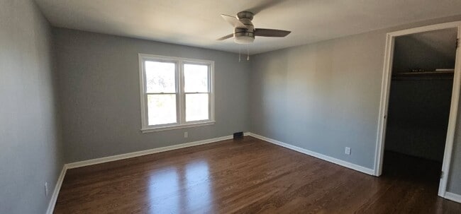 Photo - 3010 22nd Ave Unit 3010 Upper