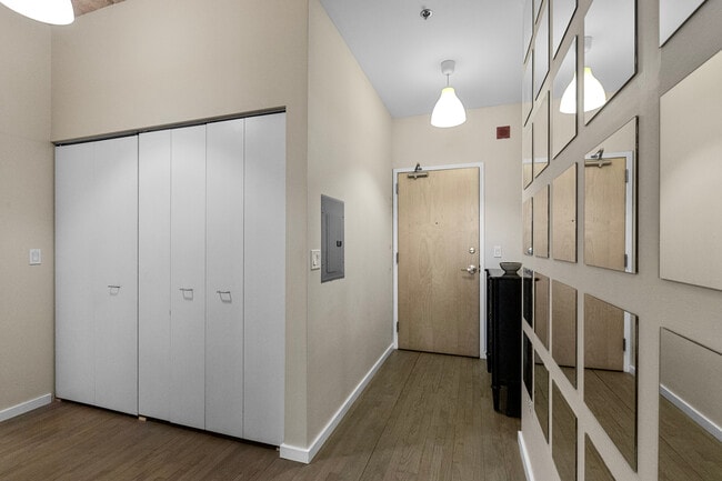 Photo - 630 N Franklin St Unit 709