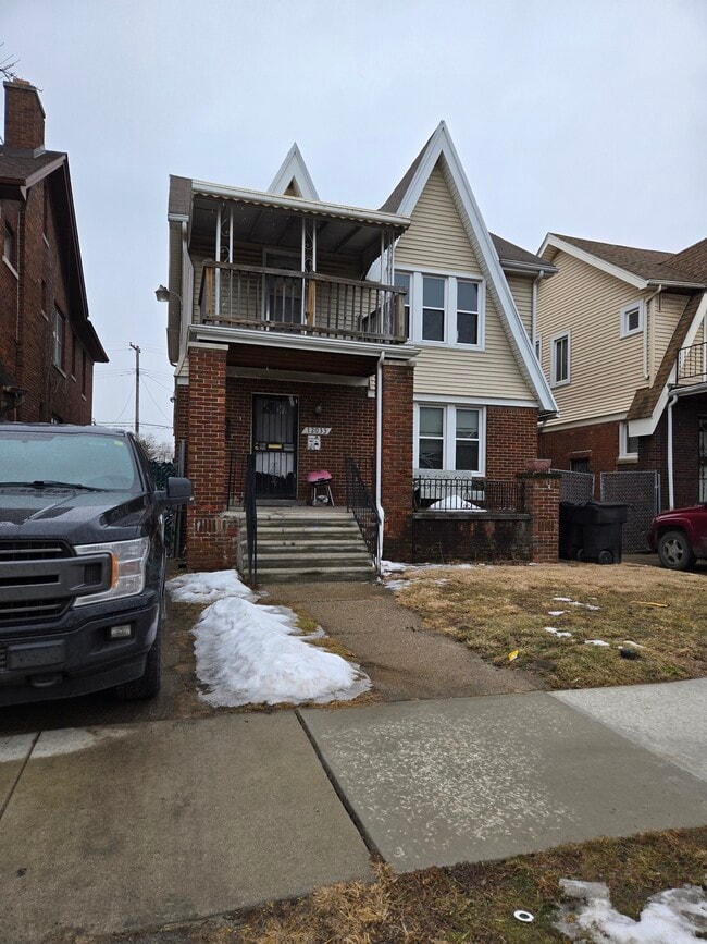 Building Photo - 12033 Santa Rosa Dr Unit upper 2