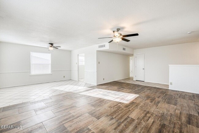 Photo - 293 Atlantic Rd