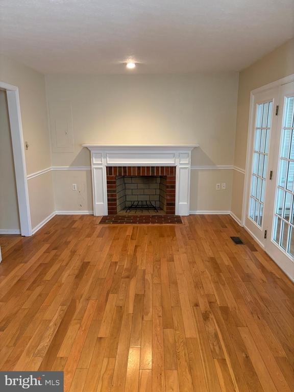 Photo - 921 Orchard Hill Dr