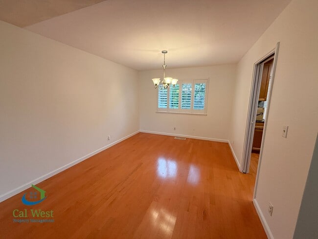 Photo - $4695 - Spacious 5 Bed/3 Bath Gilroy Home Located in Sunrise Park Neighborhood