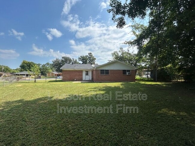 Photo - 1409 N Gibson Cir